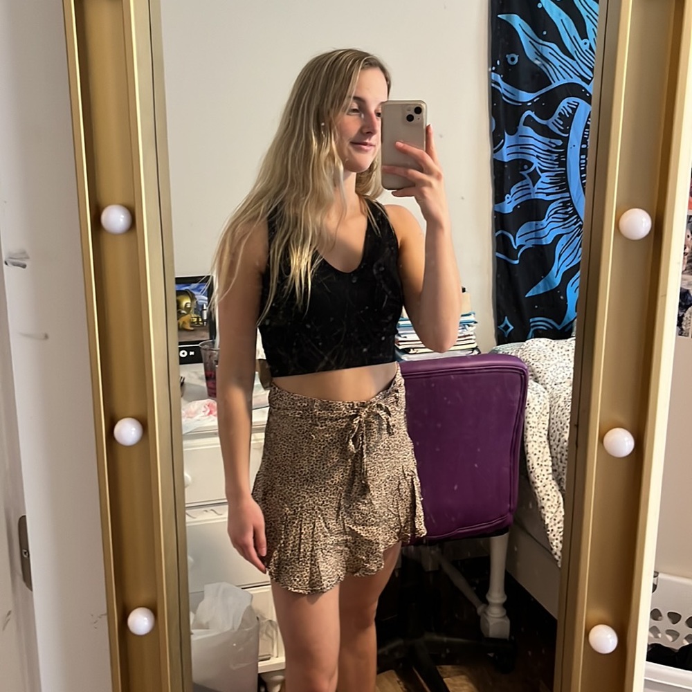 Cheetah print skort